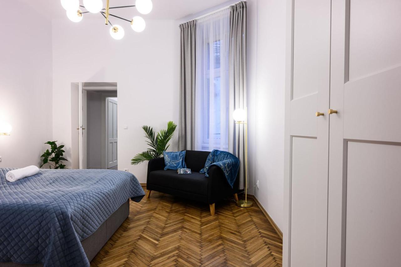 Unique Style Apartments Old Town - 25 Min From The Airport - By Homelike Krasków Exterior foto