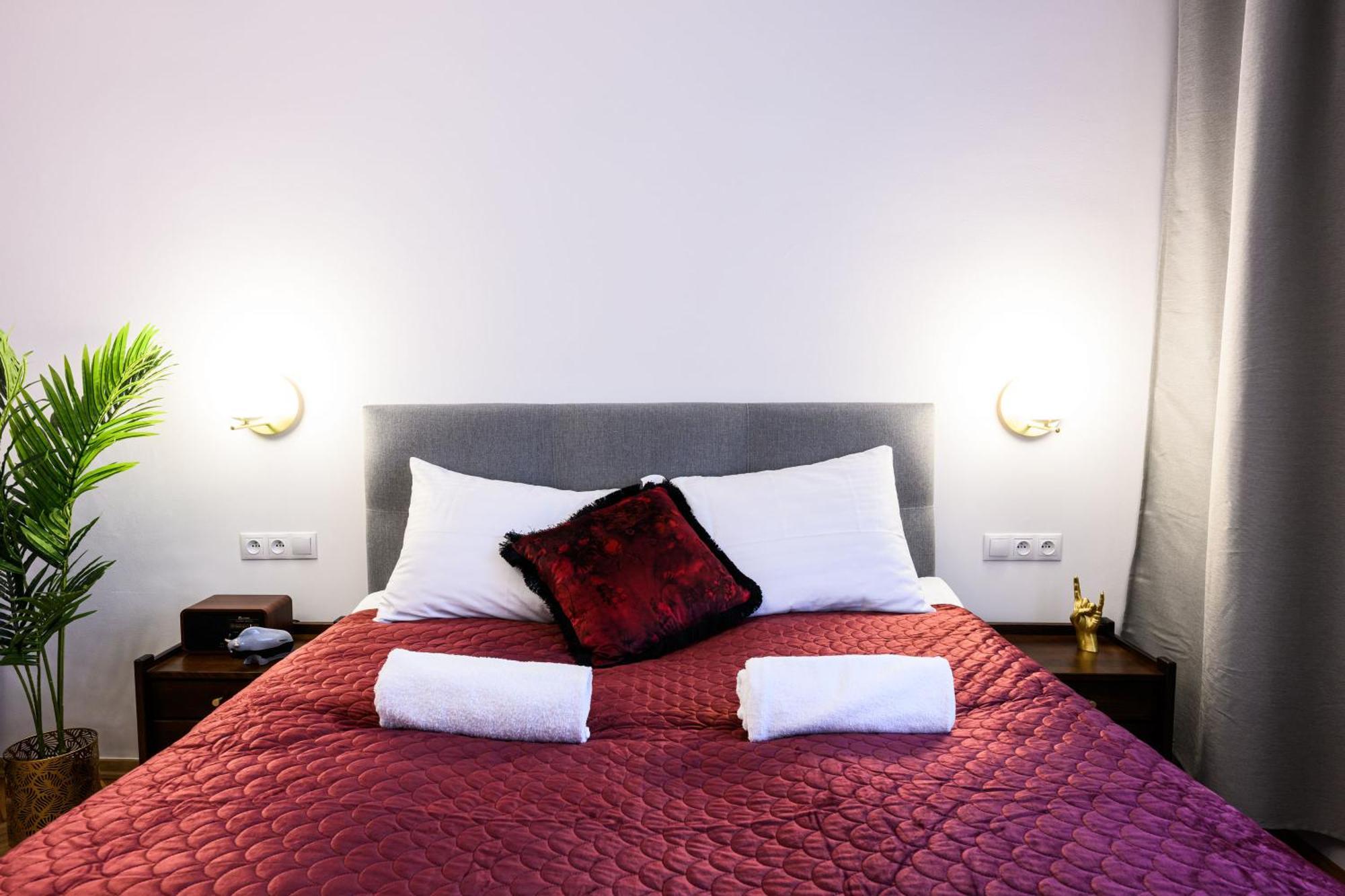 Unique Style Apartments Old Town - 25 Min From The Airport - By Homelike Krasków Exterior foto